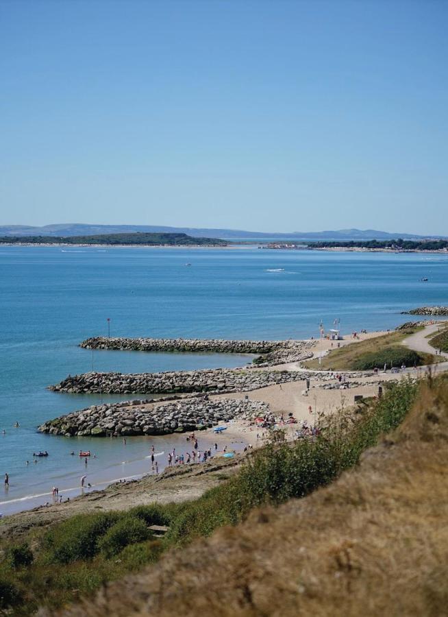 Hotel Bertie-By-The-Sea At Hoburne Naish Highcliffe Exteriér fotografie